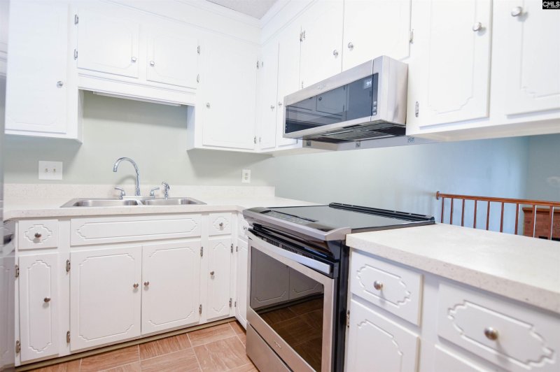 Property image 4 of 127 Village Walk in Village Pond, Columbia, SC 29209