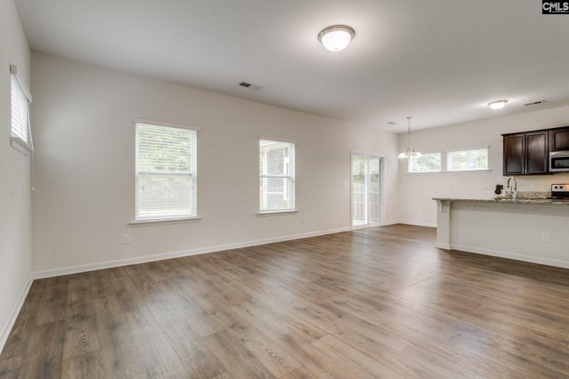 Property image 2 of 254 Megan Lane in Gleneagle, Lexington, SC 29073