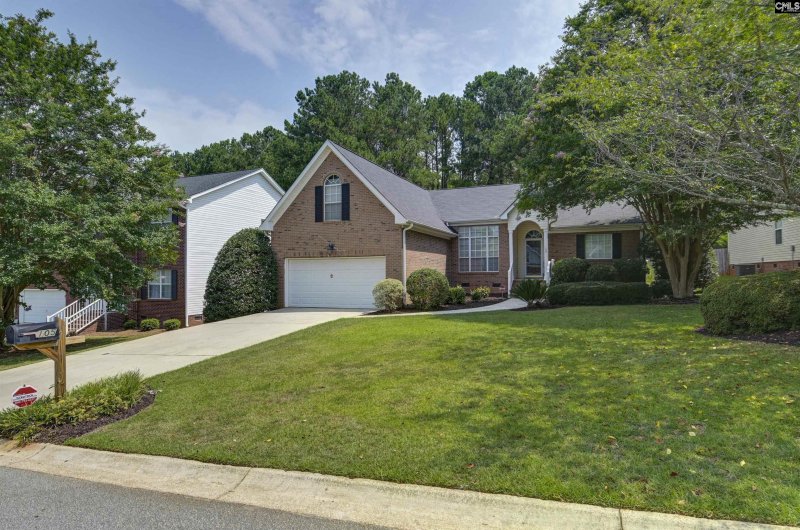 Property image 3 of 105 Kingston Forest Drive in Kingston Forest, Irmo, SC 29063