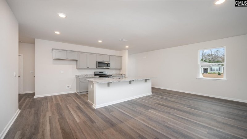 Property image 5 of 198 Livingston Woods Drive in Livingston Woods, Irmo, SC 29063