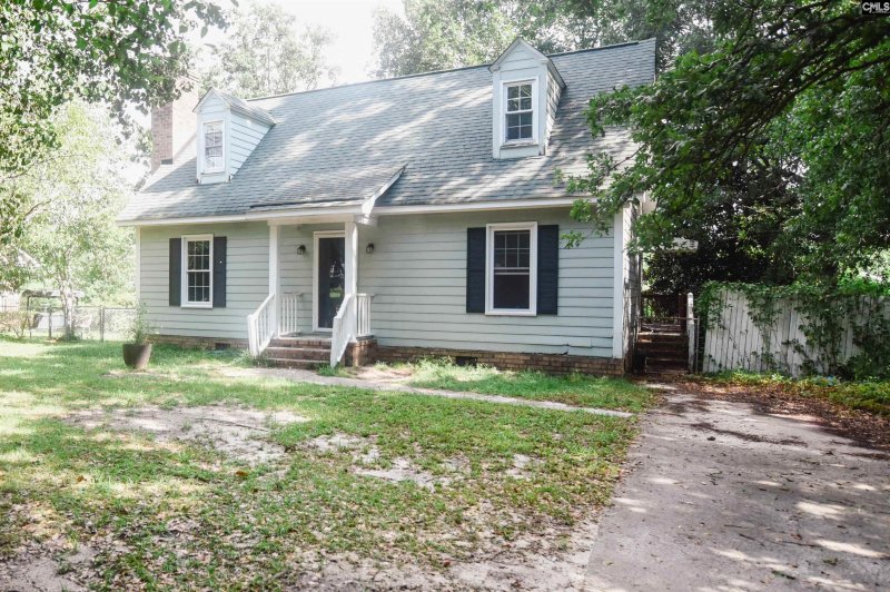 Property image 2 of 8613 Maywood Drive in Berkeley Forest, Columbia, SC 29209