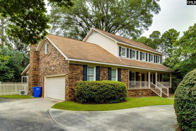 Property image 3 of 497 Galway Lane in Olde Woodlands, Columbia, SC 29209