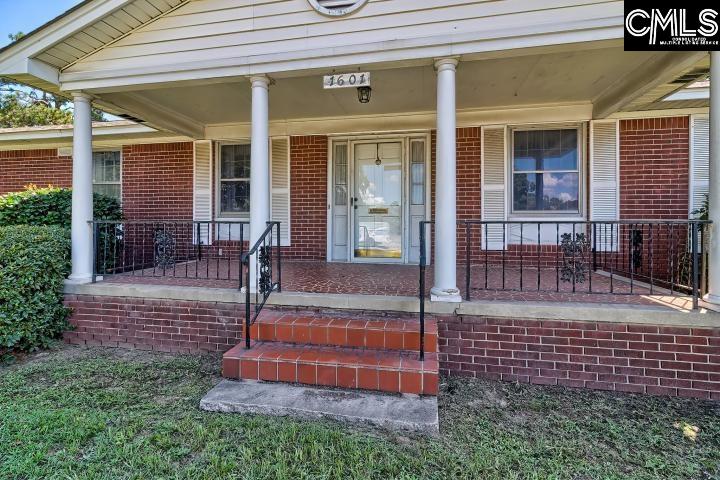 Property image 4 of 1601 12th Street in The Avenues, Cayce, SC 29033