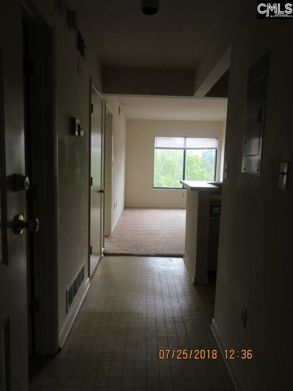Property image 3 of 1600 Park Circle 710 in Park Circle, Columbia, SC 29201