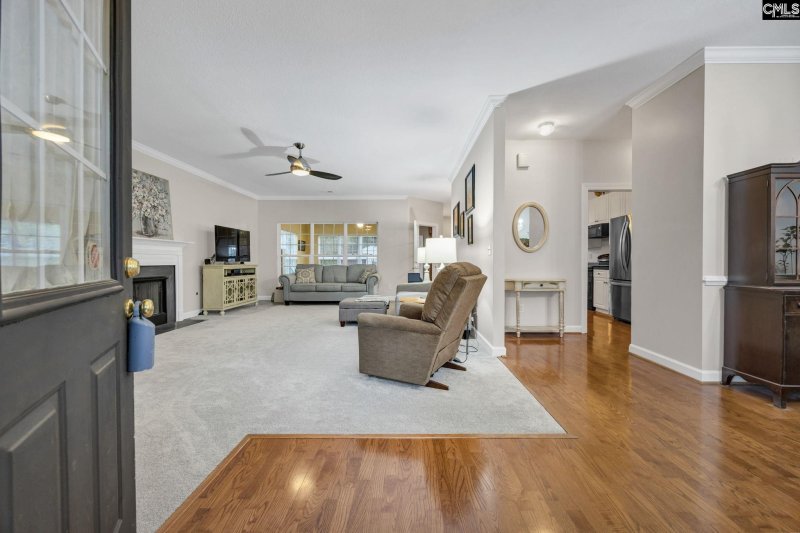 Property image 3 of 11 Ashley Hall Court in Ashley Hall, Columbia, SC 29229