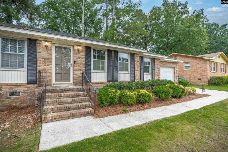 Property image 2 of 1932 Greenwyche Avenue in Pine Valley, Columbia, SC 29210