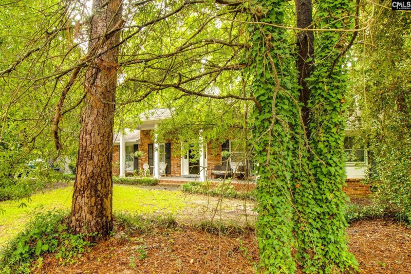Property image 2 of 340 Wycombe Road in Coldstream, Columbia, SC 29212