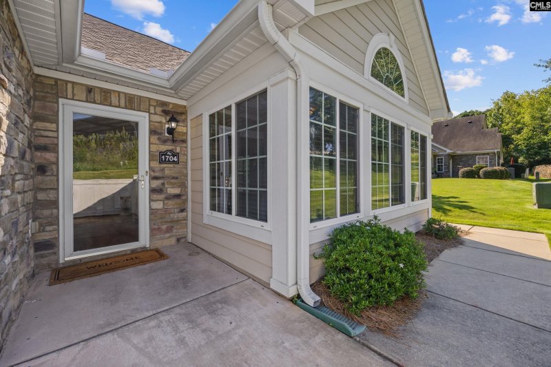 Property image 5 of 1704 Laryn Lane in Lexington Villas, Lexington, SC 29072