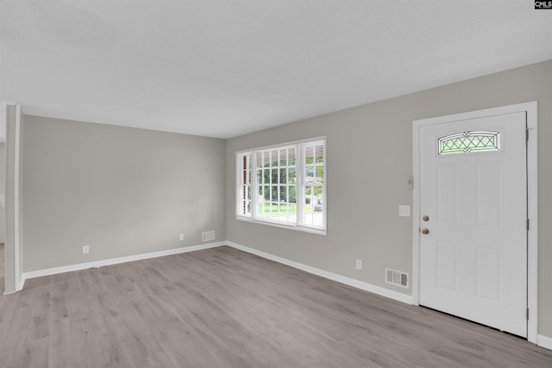 Property image 5 of 2043 Cheltenham Lane in Drexel Lake Hills, Columbia, SC 29223