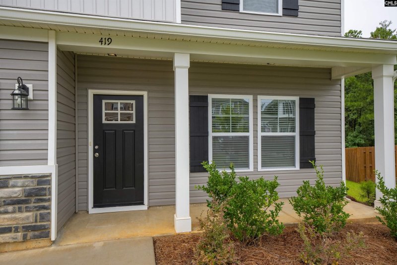 Property image 2 of 419 Saylor Hall Lane in Cypress Glen, Chapin, SC 29036