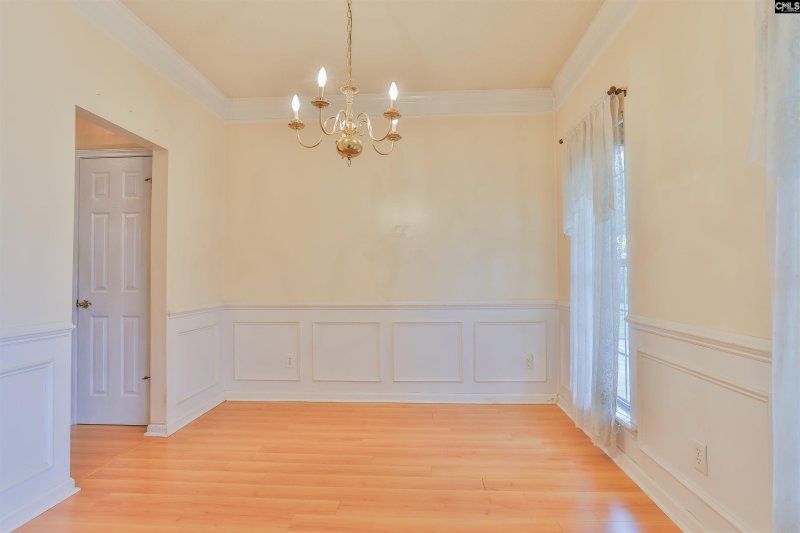 Property image 5 of 121 Pond Oak Lane in Chestnut Hill Plantation, Columbia, SC 29212