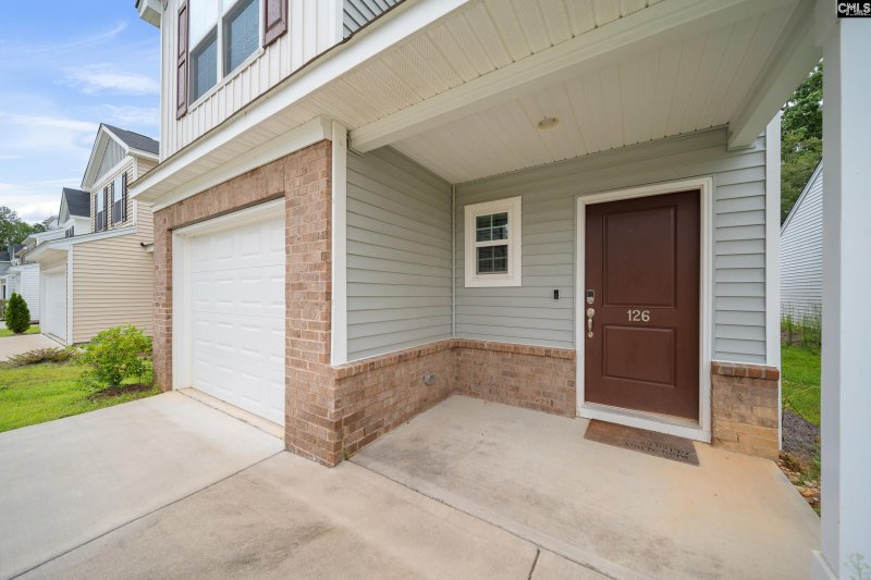 Property image 4 of 126 Kings Parish Court in Kings Parish, Columbia, SC 29209