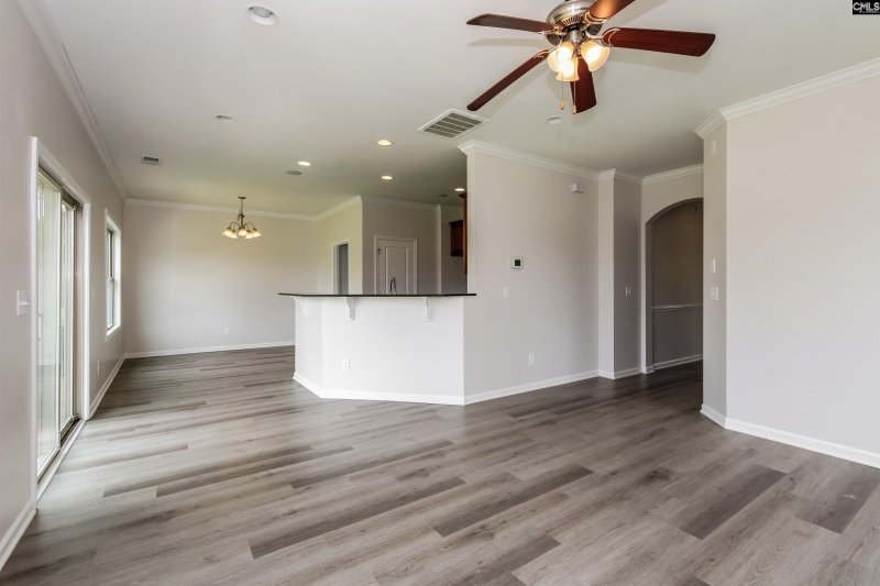 Property image 4 of 129 Hillock Court in Summer Knoll, Lexington, SC 29073