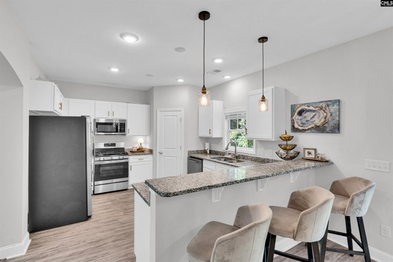 Property image 5 of 128 Jamestowne Court in Hollingsworth Estates, Lexington, SC 29072