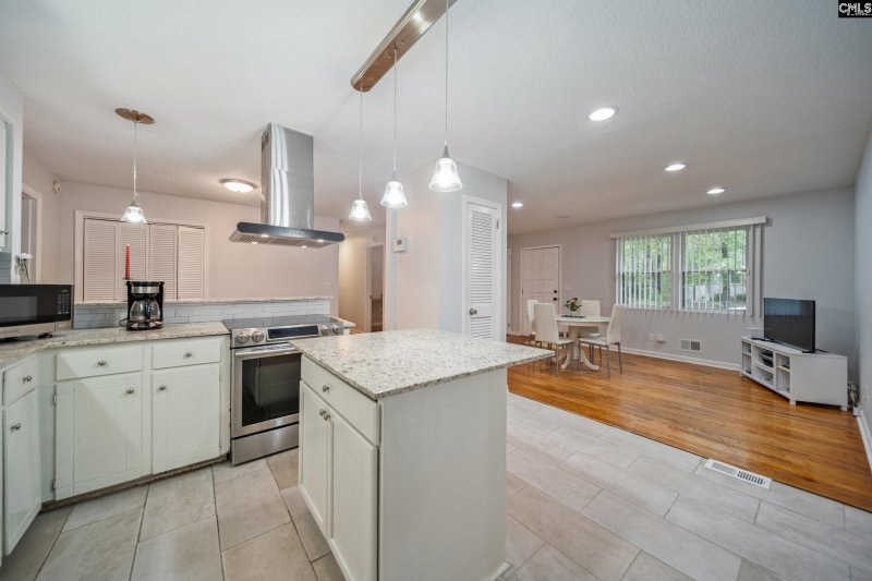 Property image 5 of 1108 Furwood Circle in Crane Forest, Columbia, SC 29203