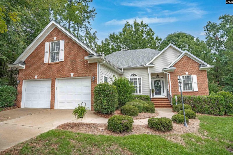 Property image 2 of 105 Keepers Court in Night Harbor, Chapin, SC 29036