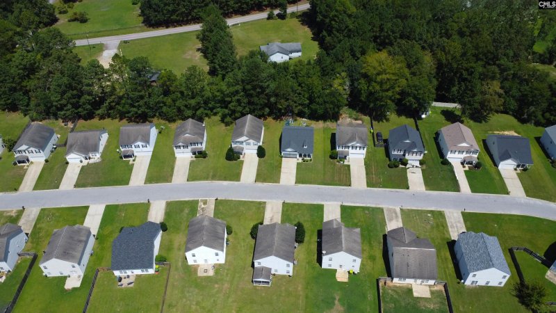 Property image 5 of 233 Rosebrook Drive in Rosecliff, Hopkins, SC 29061