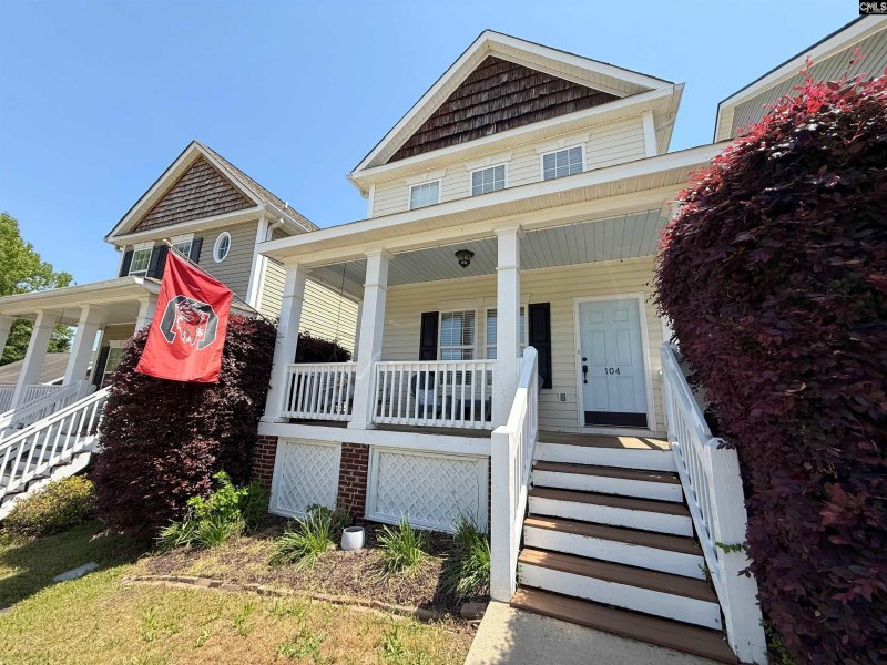 Property image 2 of 104 Canal Place Circle in Canal Place, Columbia, SC 29201