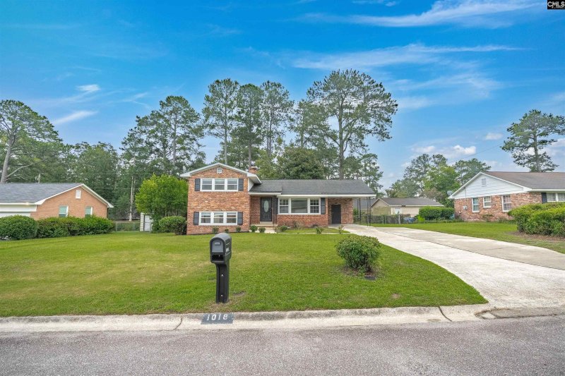 Property image 2 of 1018 Pinevale Drive in North 21 Terrace, Columbia, SC 29203