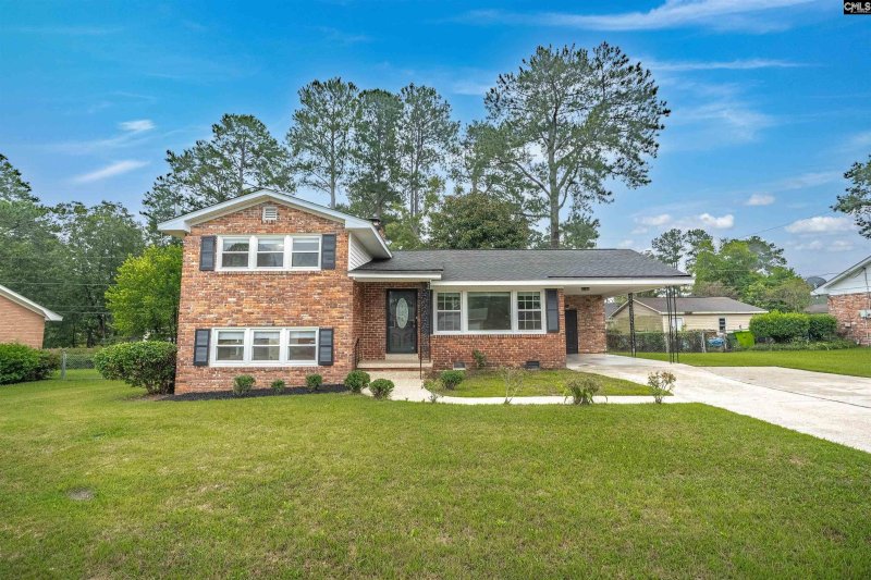 Property image 4 of 1018 Pinevale Drive in North 21 Terrace, Columbia, SC 29203