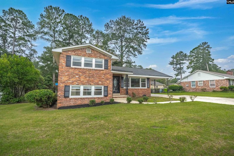 Property image 5 of 1018 Pinevale Drive in North 21 Terrace, Columbia, SC 29203