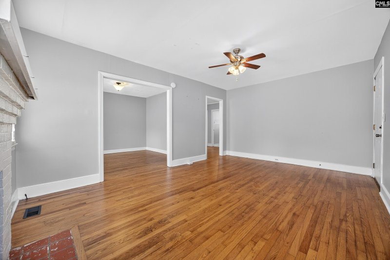 Property image 5 of 3303 Lyles Street in Earlewood, Columbia, SC 29201