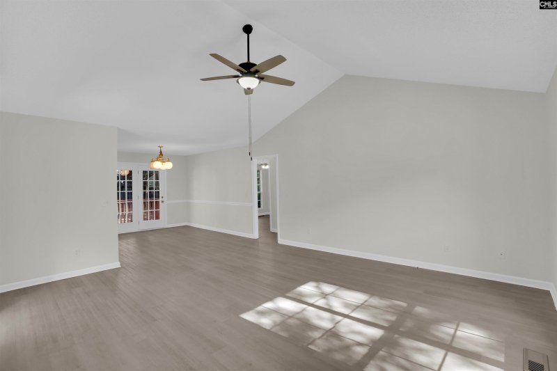 Property image 5 of 518 Saddlebrooke Lane in Whiteford, Lexington, SC 29072