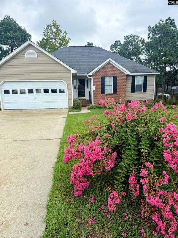 Property image 2 of 14 Longshadow Circle in Shadowbrooke, Lexington, SC 29072