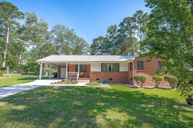 Property image 2 of 4725 Crystal Drive in Trenholm Hills, Columbia, SC 29205-1012