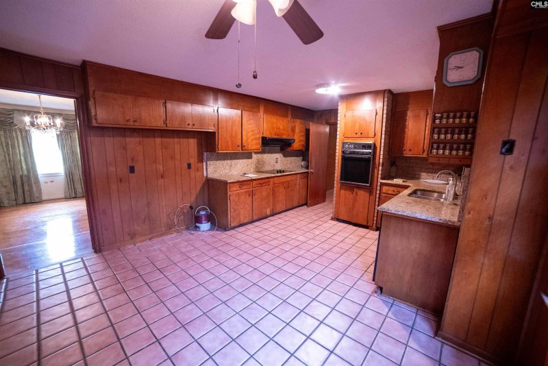 Property image 5 of 109 Mcrae Street in Earlewood, Columbia, SC 29203