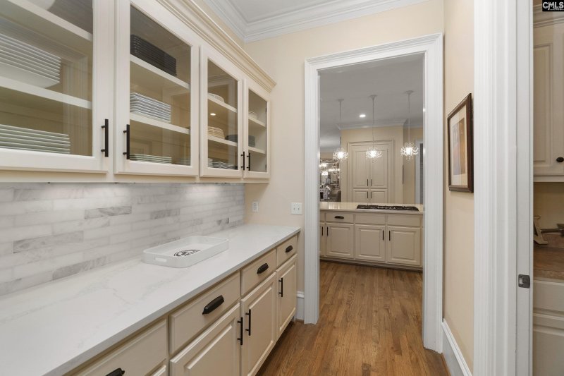 Property image 4 of 1224 Glenwood Road in Forest Hills, Columbia, SC 29204