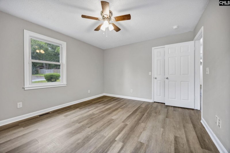 Property image 3 of 1711 Long Shadow Lane in Woodfield Park, Columbia, SC 29223