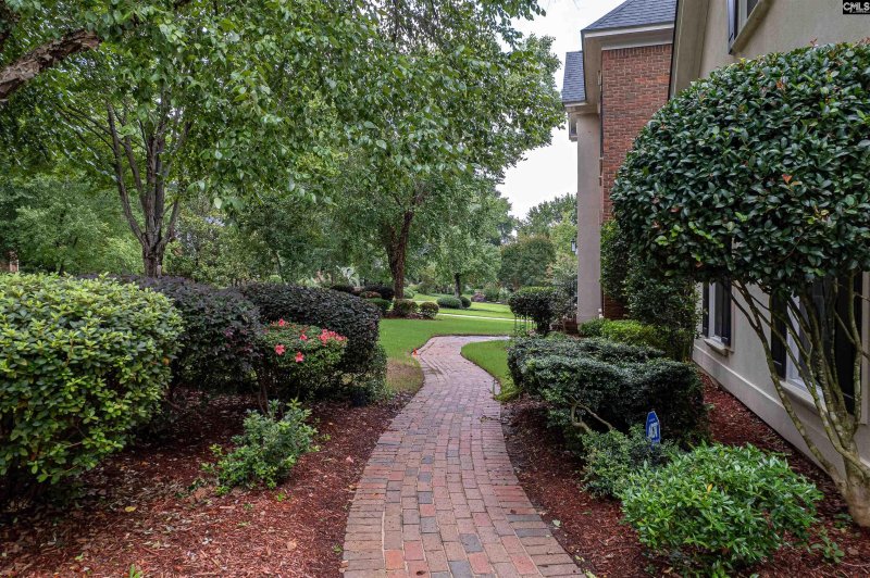 Property image 3 of 279 Sheringham Road in Sheffield, Columbia, SC 29212