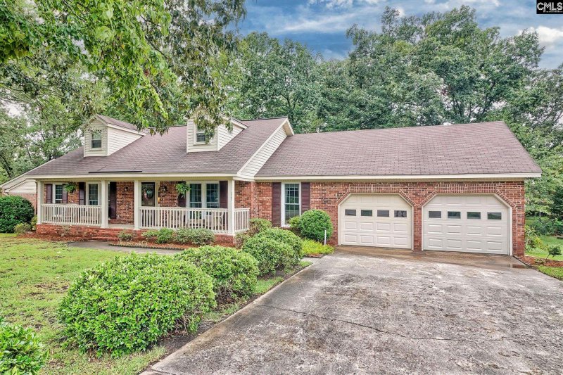 Property image 3 of 221 Firebridge Road in Spring Valley West, Columbia, SC 29223