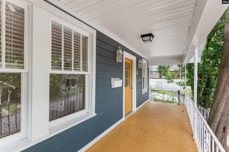 Property image 2 of 907 Beaufort Street in Earlewood, Columbia, SC 29201