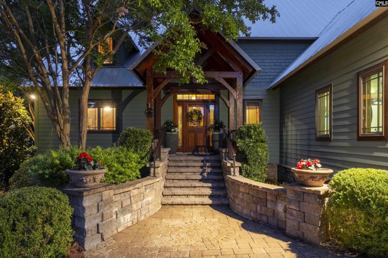 Property image 2 of 140 Breezy Pointe Lane in Harbour Watch, Leesville, SC 29070