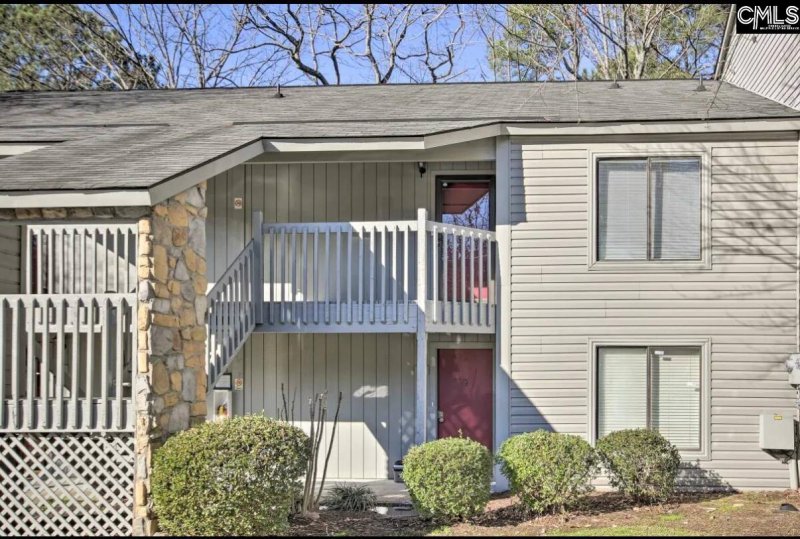 Timberlake, Columbia Community