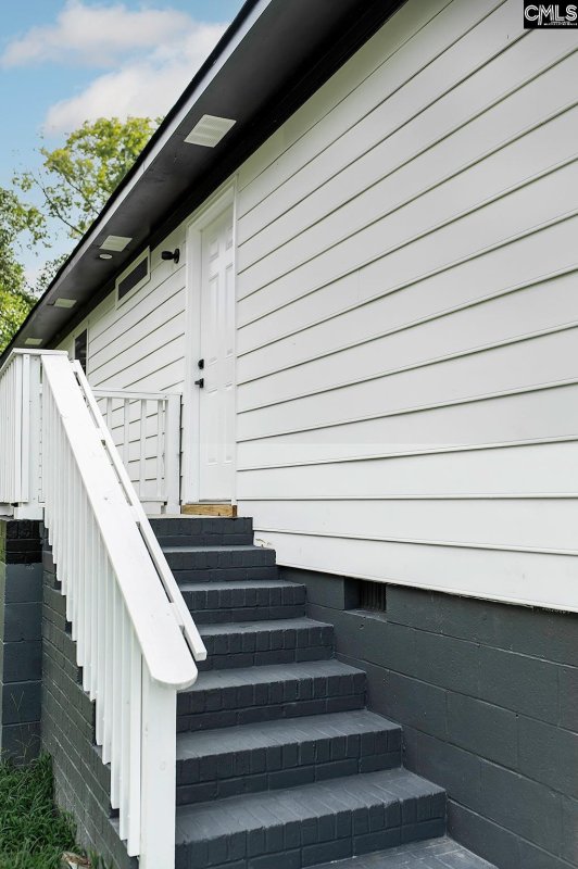 Property image 3 of 808 Dixie Avenue in Eau Claire, Columbia, SC 29203