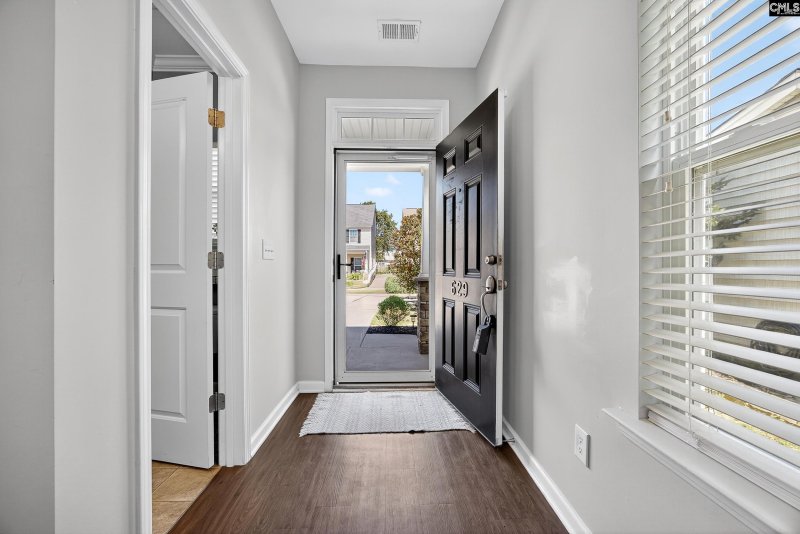 Property image 3 of 629 Spanish Oak Drive in Oakwood Commons, West Columbia, SC 29169