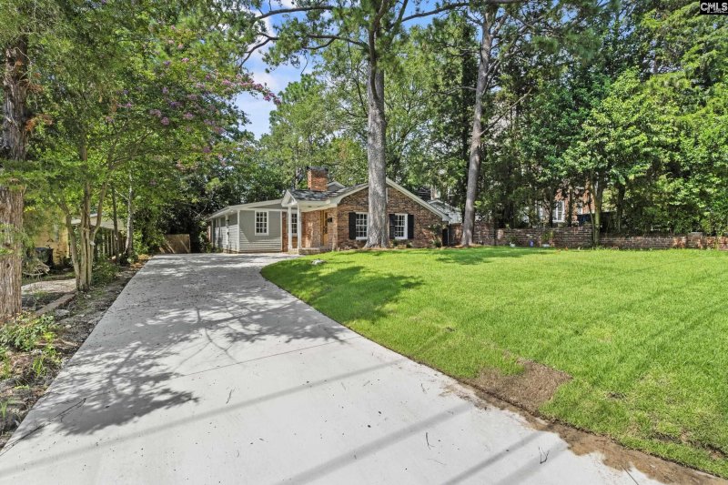 Property image 2 of 2009 Wheat Street in Wales Garden, Columbia, SC 29205