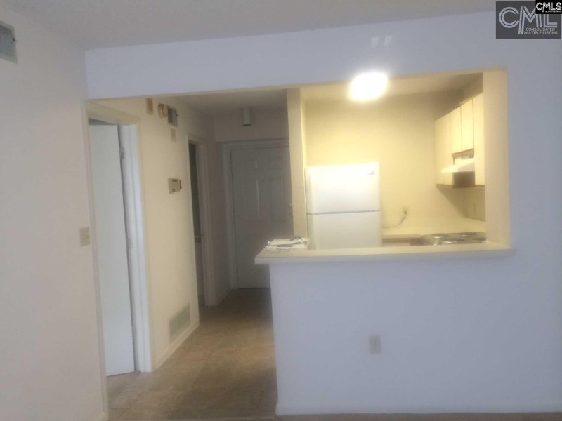 Property image 2 of 1600 Park Circle 609 in Park Circle, Columbia, SC 29201