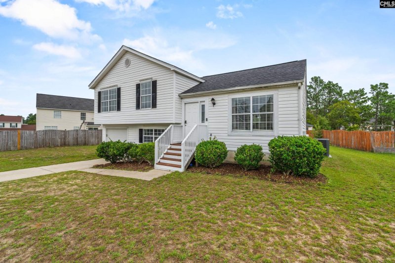 The Summit - Maywood Place, Columbia Community