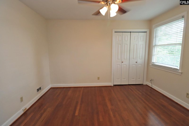 Property image 4 of 422 Edisto Avenue in Wales Garden, Columbia, SC 29205