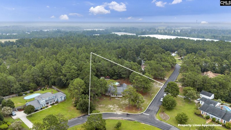 Property image 3 of 1002 Pepper Ridge Court in Pepper Ridge, Lugoff, SC 29078