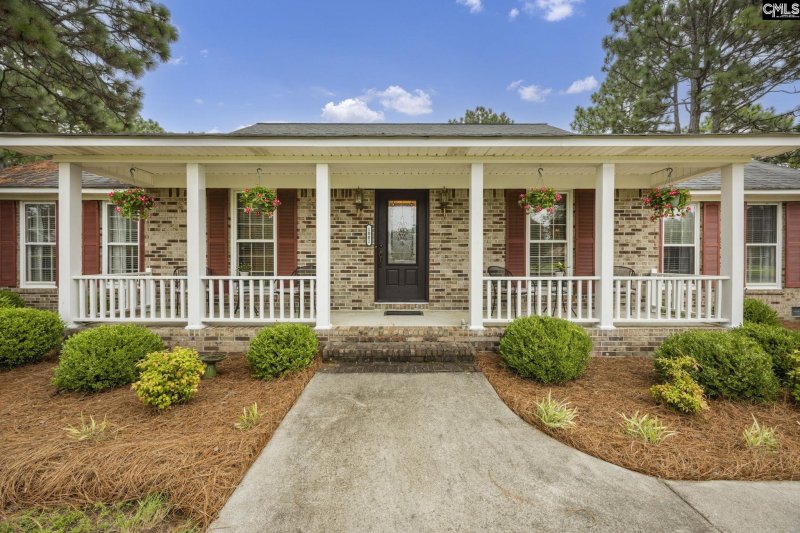 Property image 4 of 1002 Pepper Ridge Court in Pepper Ridge, Lugoff, SC 29078