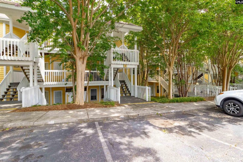 Property image 2 of 1850 Atlantic Drive in Broad River Township, Columbia, SC 29210