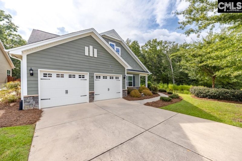 Property image 5 of 199 Lockleigh Lane in Portrait Hill, Chapin, SC 29036
