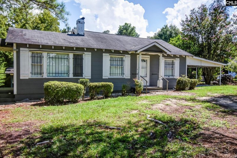 Property image 3 of 804 Columbia College Drive in College View, Columbia, SC 29203