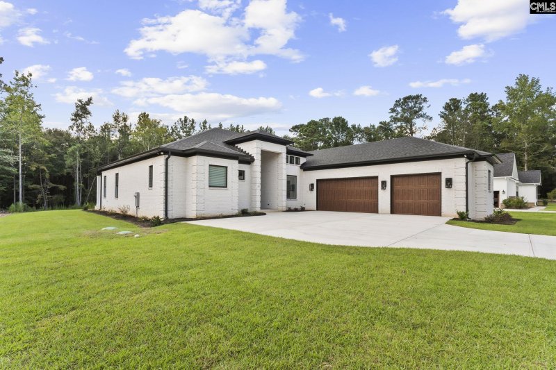 Property image 4 of 55 Edgewater Drive in Edgewater Shores, Prosperity, SC 29127