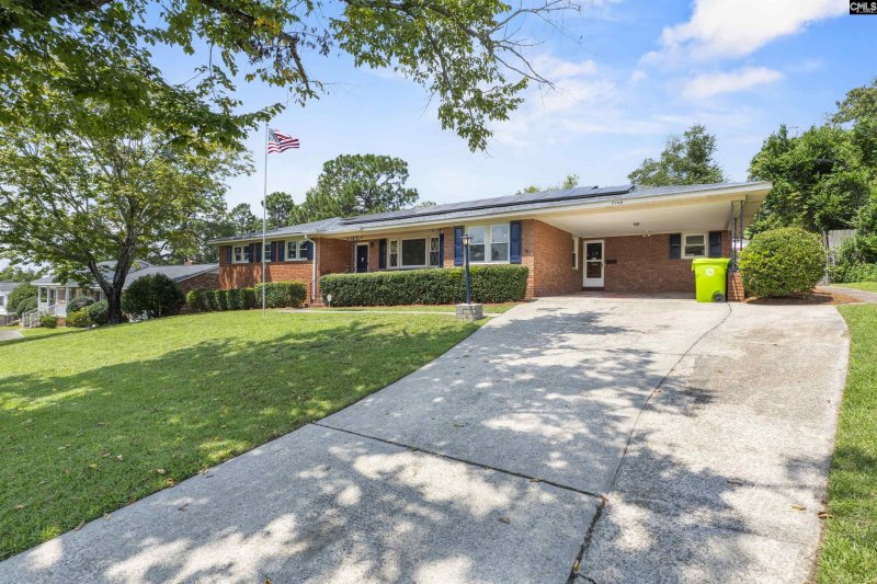 Property image 3 of 7749 Dartmore Lane in Windsor Lake Park, Columbia, SC 29223-2542